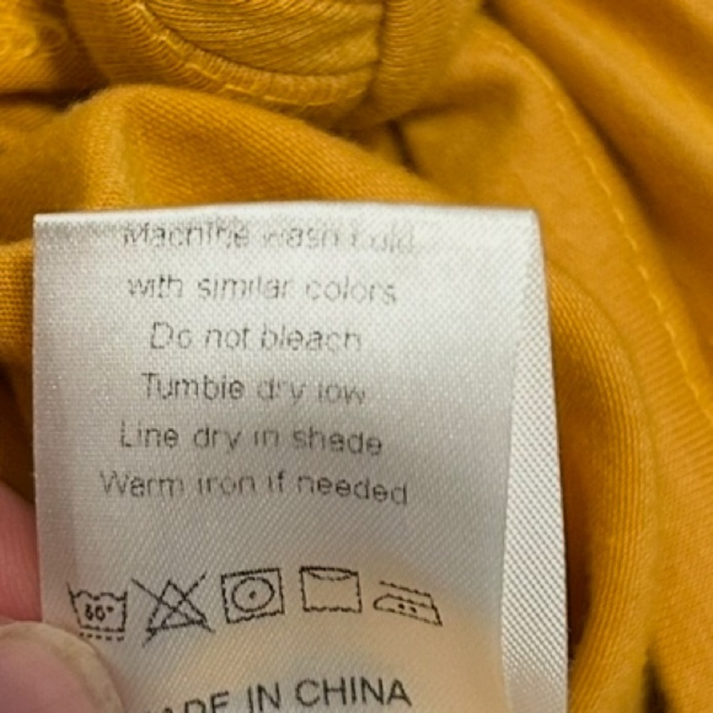 Mustard Bee Graphic Let It Bee Tee Knot Front Stretch Medium - Picture 4 of 6